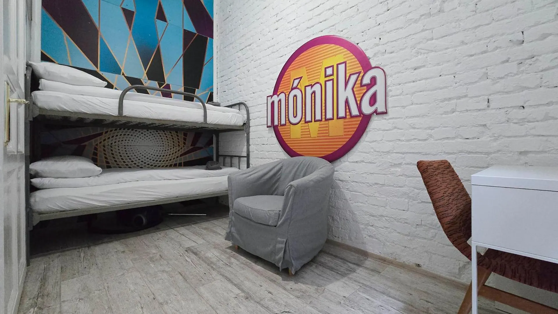 Wolf Apartment With Terrace Budapest